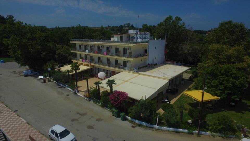 Hotel Achillion Makrygialos Exterior foto